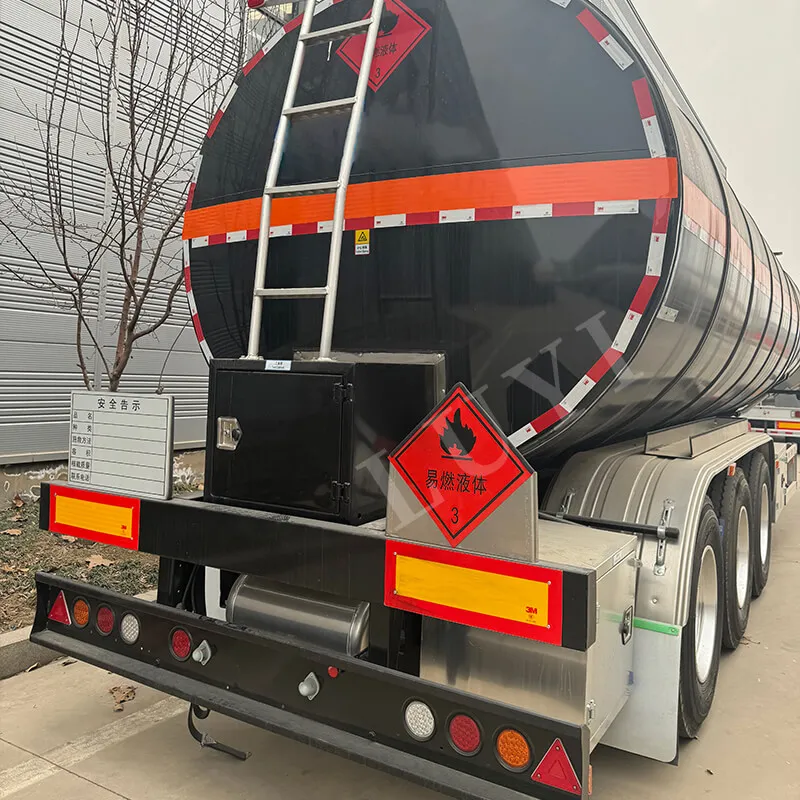 Hydraulic Fuel Tank Semi Trailer for Oil Bulk Transportation