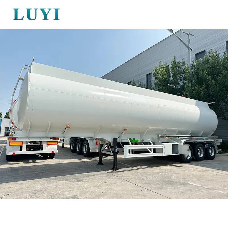 3-compartment 3-axle 40000 L Carbon Steel Tanker
