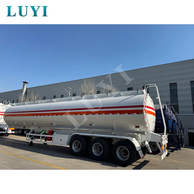 3-axle fuel tank semi-trailer