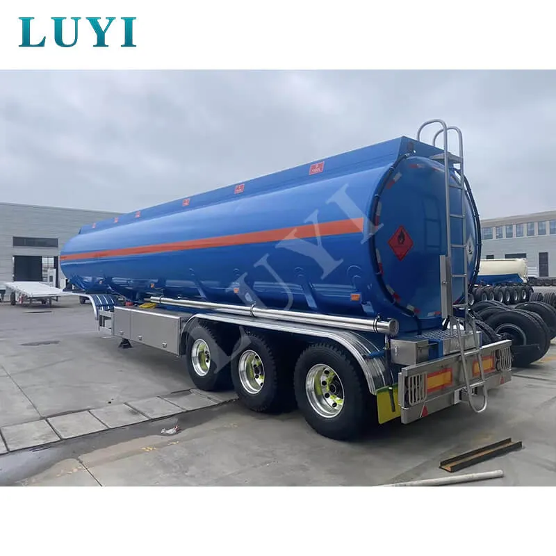 3-axle fuel tank semi-trailer
