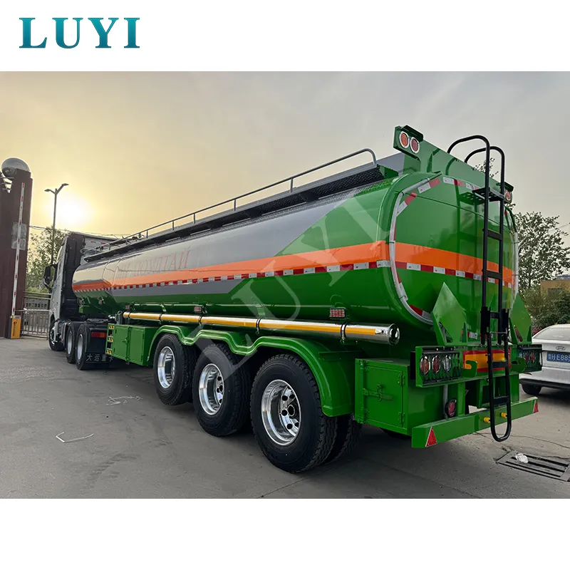 3-axle fuel tanker semi-trailer