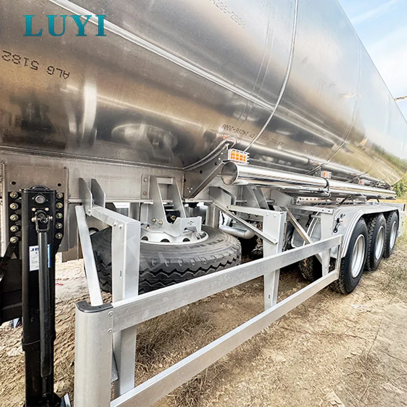 48,000-liter tri-axle all-aluminum fuel tank semi-trailer
