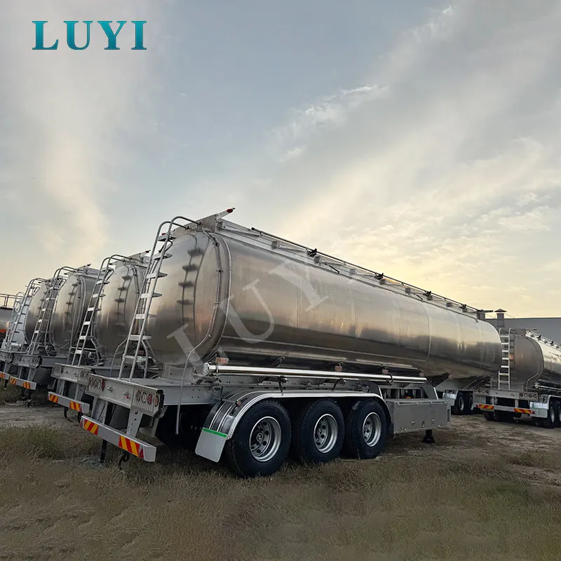 48,000-liter tri-axle all-aluminum fuel tank semi-trailer