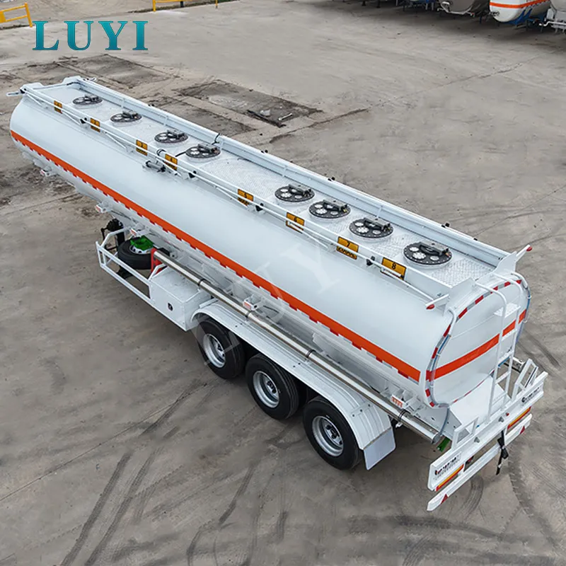 3-Axle Tank Semi-Trailer, 26000 Liters Capacity