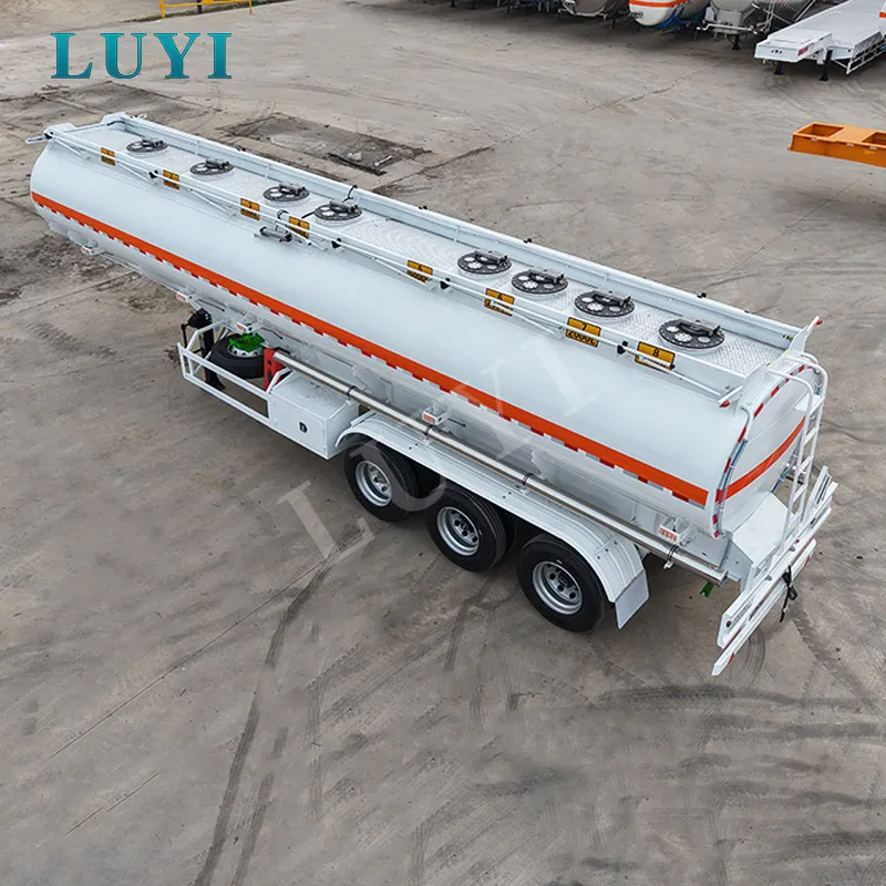 3-Axle Tank Semi-Trailer, 26000 Liters Capacity
