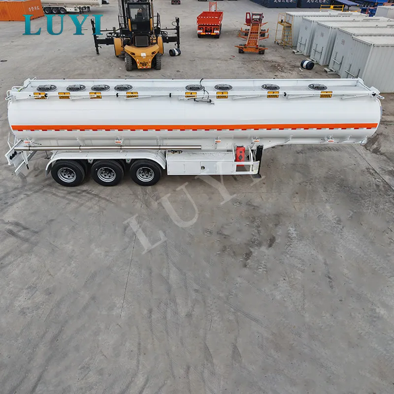 3-Axle Tank Semi-Trailer, 26000 Liters Capacity
