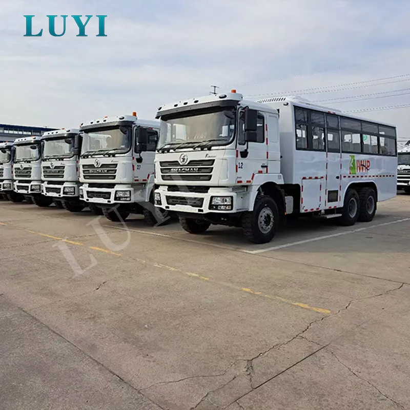 Shacman F3000 Passenger Bus